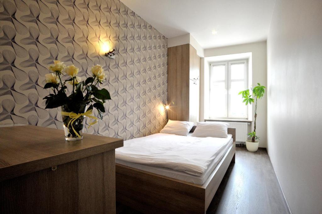 Hostel Promenada Rzeszow Bilik gambar