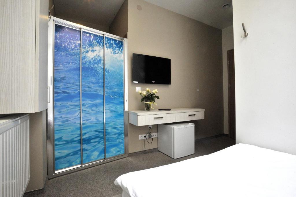 Hostel Promenada Rzeszow Bilik gambar