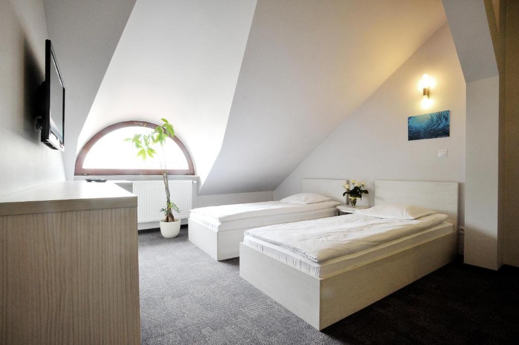 Hostel Promenada Rzeszow Bilik gambar